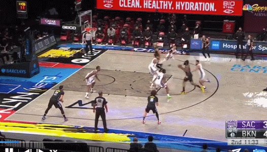 1615713039334077440.gif 11.gif